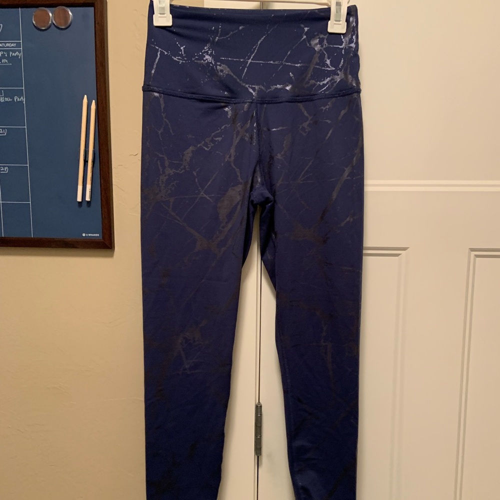 Beyond Yoga Size Medium Leggings-NEW CONDITION
